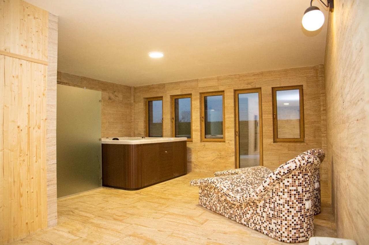 Hotel Vila Zana غوستيفار المظهر الخارجي الصورة